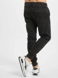 Herren Antifit Jaden In Schwarz -Modisches Herrenbekleidungs Geschäft 2y premium antifit schwarz 835784 1