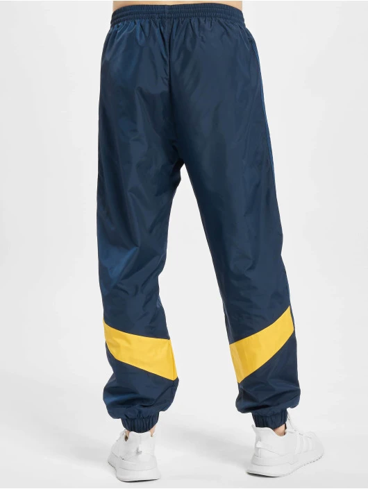 Herren Jogginghose Ripstop in blau Adidas Originals Herren Jogginghose Ripstop In Blau -Modisches Herrenbekleidungs Geschäft adidas originals jogginghose blau 837127 1