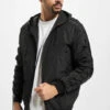 Herren Bomberjacke Bless You Bomb In Schwarz 1 Herren Bomberjacke Bless You Bomb In Schwarz -Modisches Herrenbekleidungs Geschäft de ferro bomberjacke schwarz 604909