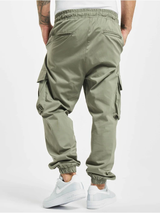 Herren Cargohose Flo in olive DEF Herren Cargohose Flo In Olive -Modisches Herrenbekleidungs Geschäft def cargohose olive 766732 1