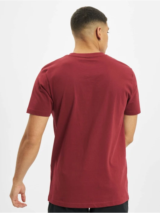 Herren T-Shirt Her Secret in rot DEF Herren T-Shirt Her Secret In Rot -Modisches Herrenbekleidungs Geschäft def t shirt rot 752458 1