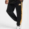 FUBU Herren Jogginghose Varsity In Schwarz 1 FUBU Herren Jogginghose Varsity In Schwarz -Modisches Herrenbekleidungs Geschäft fubu jogginghose schwarz 853900