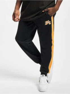 FUBU Herren Jogginghose Varsity In Schwarz