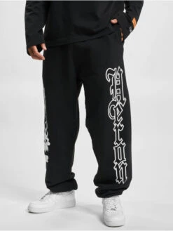 Herren Jogginghose Flaming Skull In Schwarz