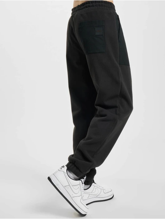 Herren Jogginghose Sefleece in schwarz Hugo Herren Jogginghose Sefleece In Schwarz -Modisches Herrenbekleidungs Geschäft hugo jogginghose schwarz 980047 1