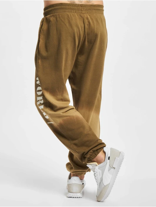 Herren Jogginghose Jjiaworld Tiedye in braun Jack & Jones Herren Jogginghose Jjiaworld Tiedye In Braun -Modisches Herrenbekleidungs Geschäft jack jones jogginghose braun 846006 1