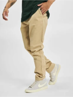 Lyle & Scott Herren Chino Straight Fit In Beige