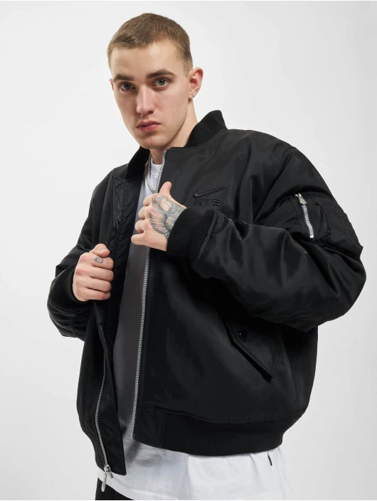 Herren Bomberjacke Sportswear Air in schwarz Nike Herren Bomberjacke Sportswear Air In Schwarz -Modisches Herrenbekleidungs Geschäft nike bomberjacke schwarz 977426