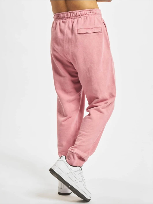 Herren Jogginghose Arch Fleece Jogger Ft in rosa Nike Herren Jogginghose Arch Fleece Jogger Ft In Rosa -Modisches Herrenbekleidungs Geschäft nike jogginghose rosa 876094 1