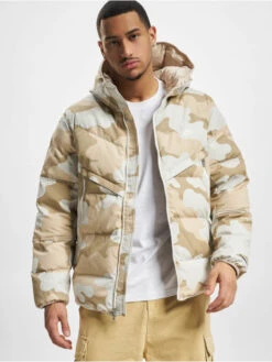 Nike Herren Puffer Jacket Tf Wr Pl-Fld Camo In Beige