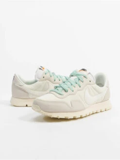 Nike Sneaker Air Pegasus 83 Prm In Beige