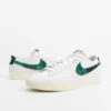 Nike Sneaker Blazer Low '77 Premium In Weiß -Modisches Herrenbekleidungs Geschäft nike sneaker weiss 980353