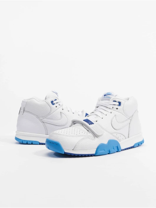 Sneaker Air Trainer 9 in weiß Nike Sneaker Air Trainer 9 In Weiß -Modisches Herrenbekleidungs Geschäft nike sneaker weiss 983231