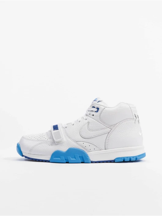 Sneaker Air Trainer 9 in weiß Nike Sneaker Air Trainer 9 In Weiß -Modisches Herrenbekleidungs Geschäft nike sneaker weiss 983231 1