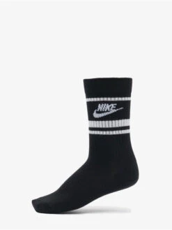 Nike Socken Essential Stripe 3 Pack In Schwarz 3 Nike Socken Essential Stripe 3 Pack In Schwarz -Modisches Herrenbekleidungs Geschäft nike socken schwarz 808629 1