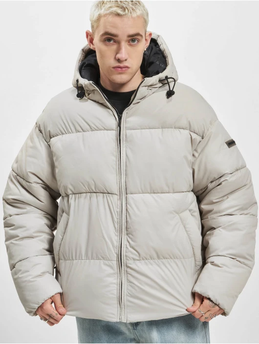 Herren Winterjacke Pula Hooded in grau Pegador Herren Winterjacke Pula Hooded In Grau -Modisches Herrenbekleidungs Geschäft pegador winterjacke grau 940925