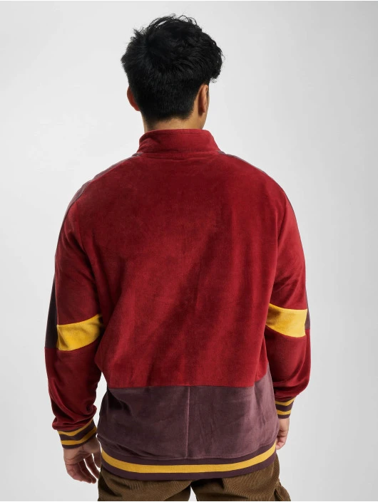 Herren Übergangsjacke Tye Velour in rot Puma Herren Übergangsjacke Tye Velour In Rot -Modisches Herrenbekleidungs Geschäft puma uebergangsjacke rot 982041 1