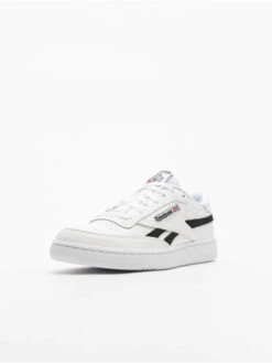 Reebok Sneaker Club C Revenge MU In Weiß -Modisches Herrenbekleidungs Geschäft reebok sneaker weiss 714913 1