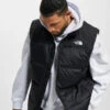 The North Face Herren Weste Tnfblkblk In Schwarz -Modisches Herrenbekleidungs Geschäft the north face weste schwarz 985066