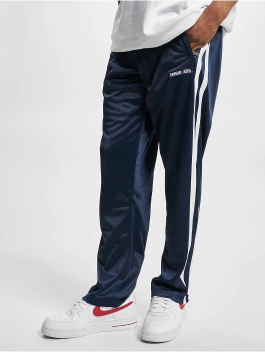 Herren Jogginghose Dmwu in blau Unfair Athletics Herren Jogginghose Dmwu In Blau -Modisches Herrenbekleidungs Geschäft unfair athletics jogginghose blau 955531