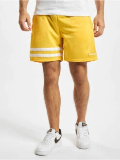 Unfair Athletics Herren Shorts DMWU Athletic In Gelb