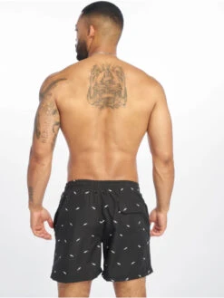 URBAN CLASSICS Herren Badeshorts Embroidery In Schwarz -Modisches Herrenbekleidungs Geschäft urban classics badeshorts schwarz 635736 1