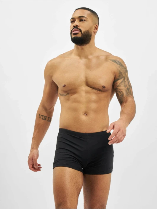 Herren Badeshorts Basic Swim in schwarz URBAN CLASSICS Herren Badeshorts Basic Swim In Schwarz -Modisches Herrenbekleidungs Geschäft urban classics badeshorts schwarz 666080