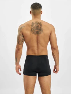 URBAN CLASSICS Herren Badeshorts Basic Swim In Schwarz 3 URBAN CLASSICS Herren Badeshorts Basic Swim In Schwarz -Modisches Herrenbekleidungs Geschäft urban classics badeshorts schwarz 666080 1