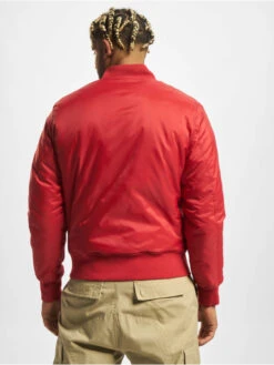 URBAN CLASSICS Herren Bomberjacke Basic In Rot -Modisches Herrenbekleidungs Geschäft urban classics bomberjacke rot 263910 1