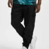 URBAN CLASSICS Herren Cargohose Tapered Double In Schwarz -Modisches Herrenbekleidungs Geschäft urban classics cargohose schwarz 750990