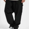 URBAN CLASSICS Herren Cargohose Carpenter In Schwarz 1 URBAN CLASSICS Herren Cargohose Carpenter In Schwarz -Modisches Herrenbekleidungs Geschäft urban classics cargohose schwarz 854444