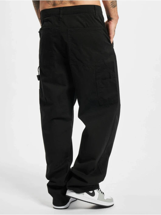 Herren Cargohose Carpenter in schwarz URBAN CLASSICS Herren Cargohose Carpenter In Schwarz -Modisches Herrenbekleidungs Geschäft urban classics cargohose schwarz 854444 1