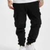 URBAN CLASSICS Herren Jogginghose Corduroy Cargo In Schwarz 1 URBAN CLASSICS Herren Jogginghose Corduroy Cargo In Schwarz -Modisches Herrenbekleidungs Geschäft urban classics jogginghose schwarz 799103