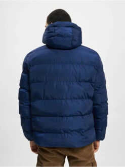 URBAN CLASSICS Herren Puffer Jacket Hooded In Blau -Modisches Herrenbekleidungs Geschäft urban classics puffer jacket blau 910800 1