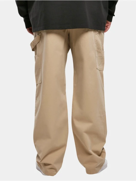 Herren Straight Fit Jeans Double Knee Carpenter in beige URBAN CLASSICS Herren Straight Fit Jeans Double Knee Carpenter In Beige -Modisches Herrenbekleidungs Geschäft urban classics straight fit jeans beige 918275 1