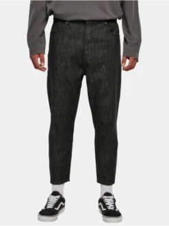 URBAN CLASSICS Herren Straight Fit Jeans Cropped Tapered In Schwarz