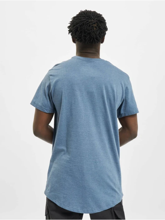 Herren T-Shirt Shaped Melange Oversized Long in blau URBAN CLASSICS Herren T-Shirt Shaped Melange Oversized Long In Blau -Modisches Herrenbekleidungs Geschäft urban classics t shirt blau 399976 1
