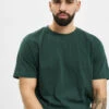 URBAN CLASSICS Herren T-Shirt Basic In Grün -Modisches Herrenbekleidungs Geschäft urban classics t shirt gruen 800902