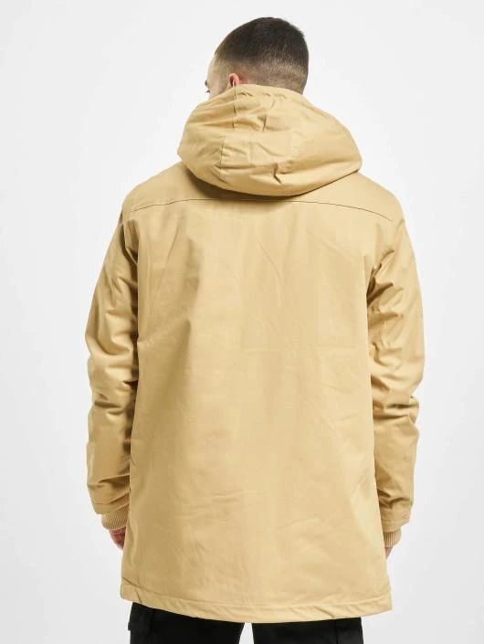 Herren Winterjacke Heavy Cotton in beige URBAN CLASSICS Herren Winterjacke Heavy Cotton In Beige -Modisches Herrenbekleidungs Geschäft urban classics winterjacke beige 399086 1