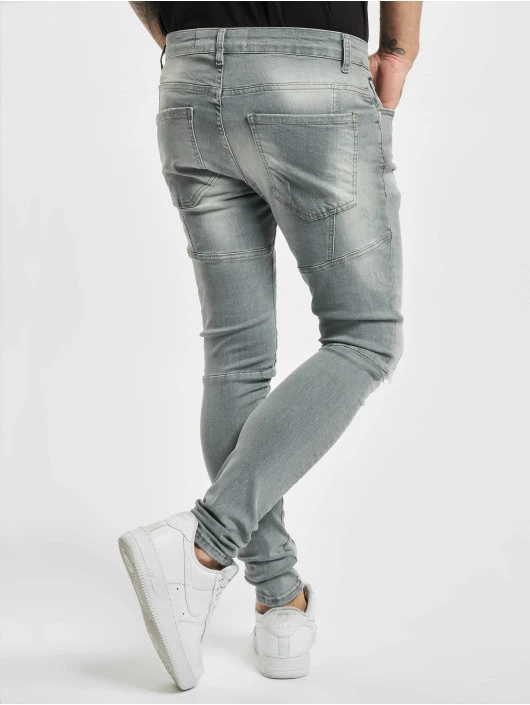 Herren Antifit Keanu in grau Herren Antifit Keanu In Grau -Modisches Herrenbekleidungs Geschäft vsct clubwear antifit grau 788549 1