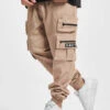 Herren Chino Logan 4th Gen Lightweight In Beige -Modisches Herrenbekleidungs Geschäft vsct clubwear chino beige 930138